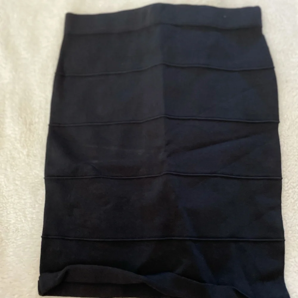 Skirt - Picture 1 of 1